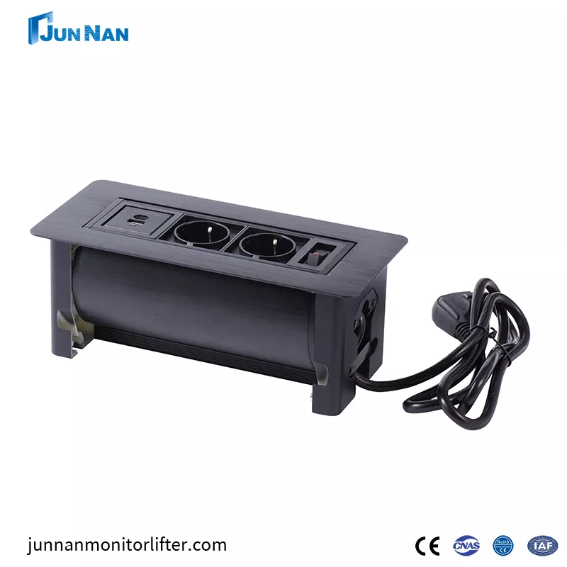 Скриен приклучок Вграден мултифункционален приклучок за напојување